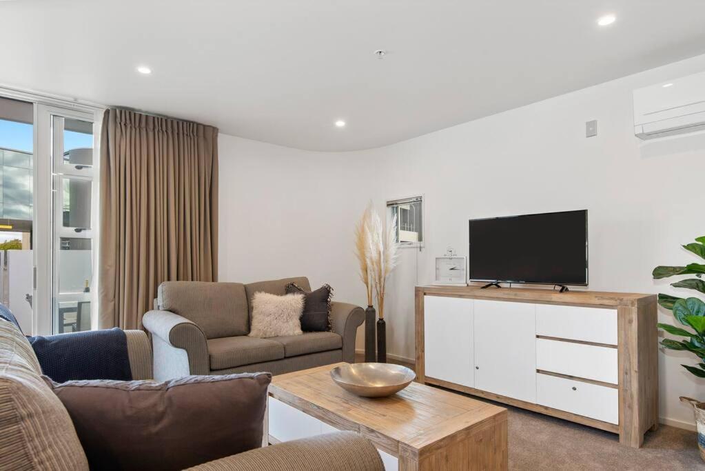 Waimahana - Luxury By The Lake Lago Lago Taupo Esterno foto